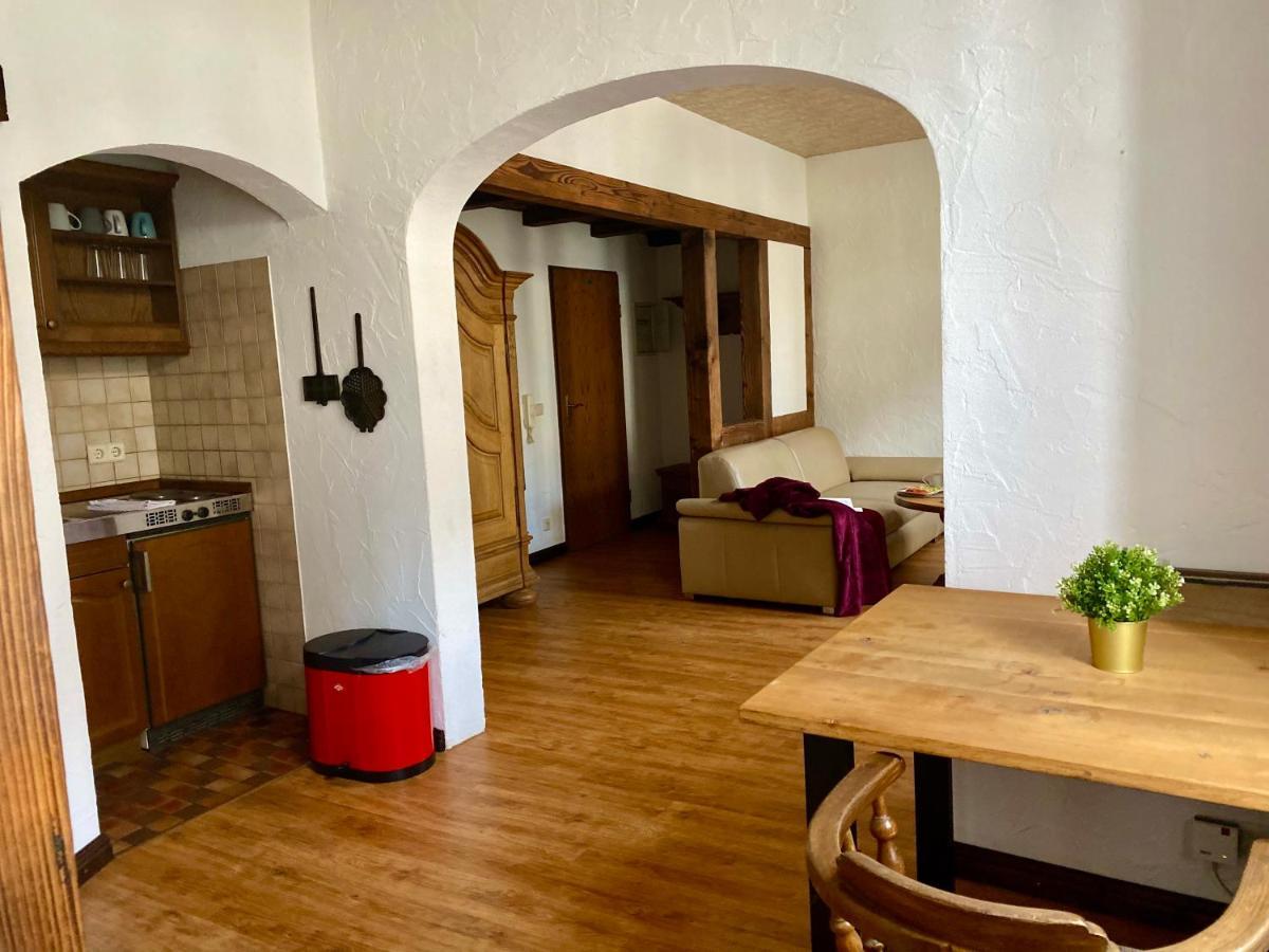 Apartmenthaus Eurenerstrasse 179 เทรียร์ ภายนอก รูปภาพ