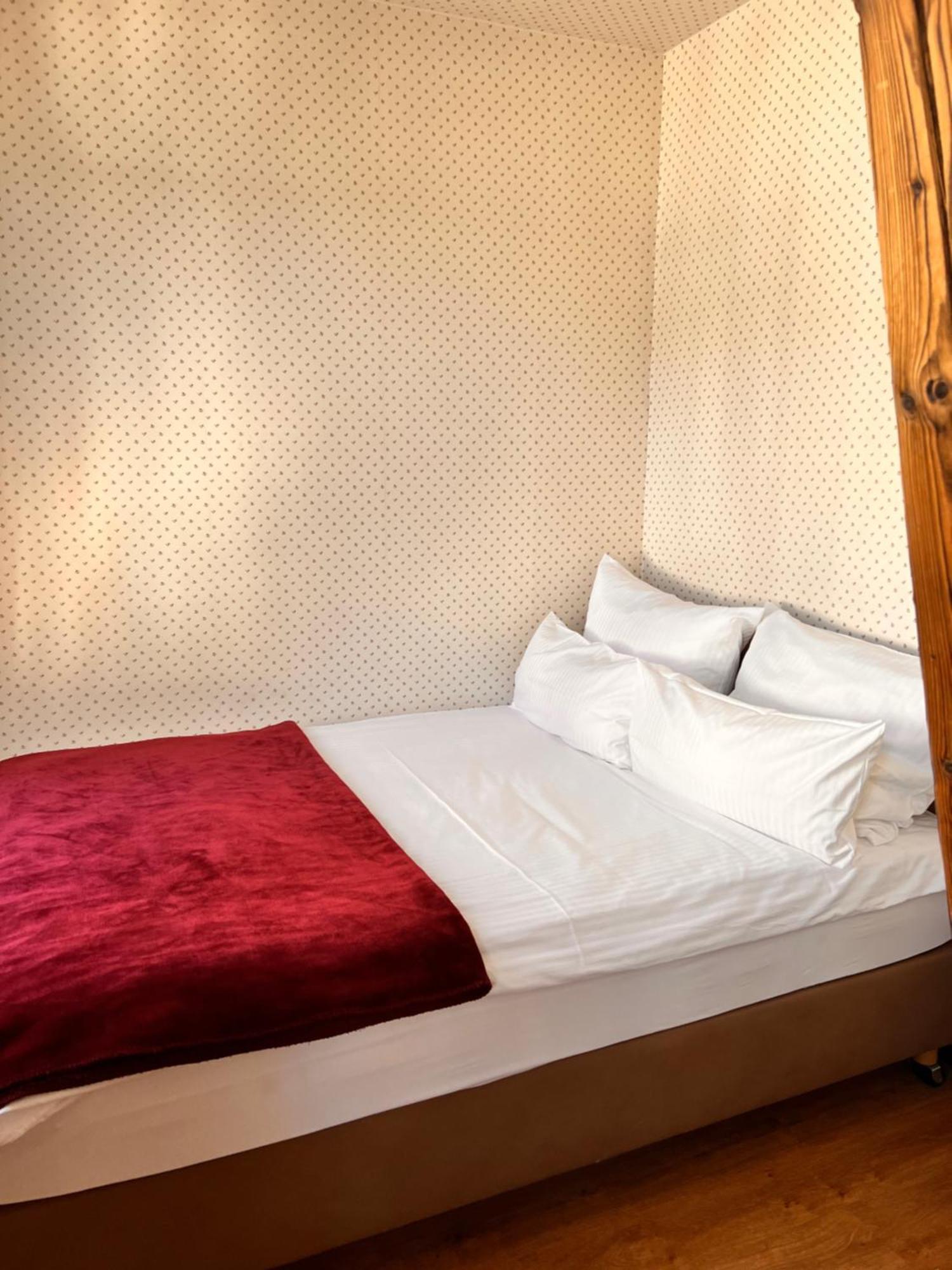 Apartmenthaus Eurenerstrasse 179 เทรียร์ ภายนอก รูปภาพ