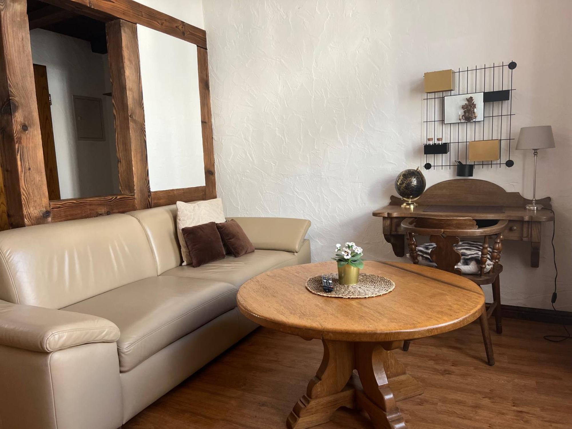 Apartmenthaus Eurenerstrasse 179 เทรียร์ ภายนอก รูปภาพ