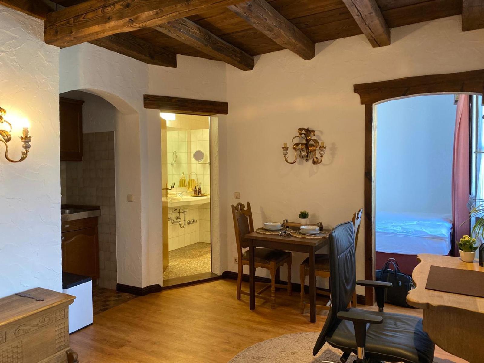Apartmenthaus Eurenerstrasse 179 เทรียร์ ภายนอก รูปภาพ